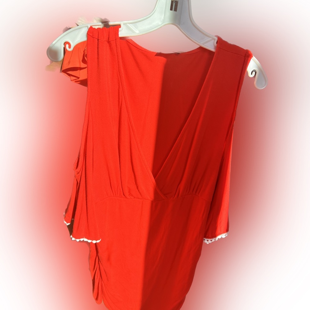 Cold shoulder red top
